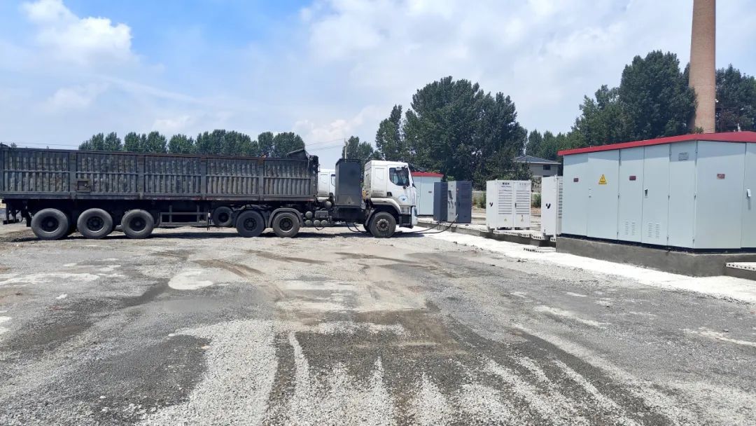 Nanjing Nengrui x Jiaozuo Xinfeng New Energy Charging Station Builds the Energy Heart of the Coal Artery Logistics in Northern Henan