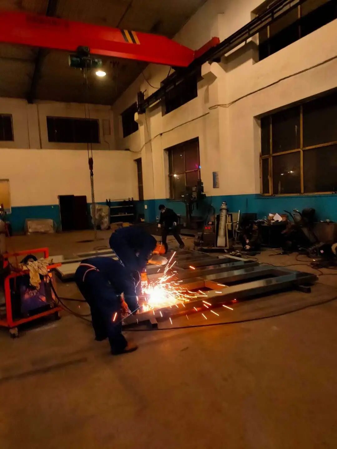 mk体育(MKsports集团)股份公司紧急为通化市防疫建设项目供送配电设施
